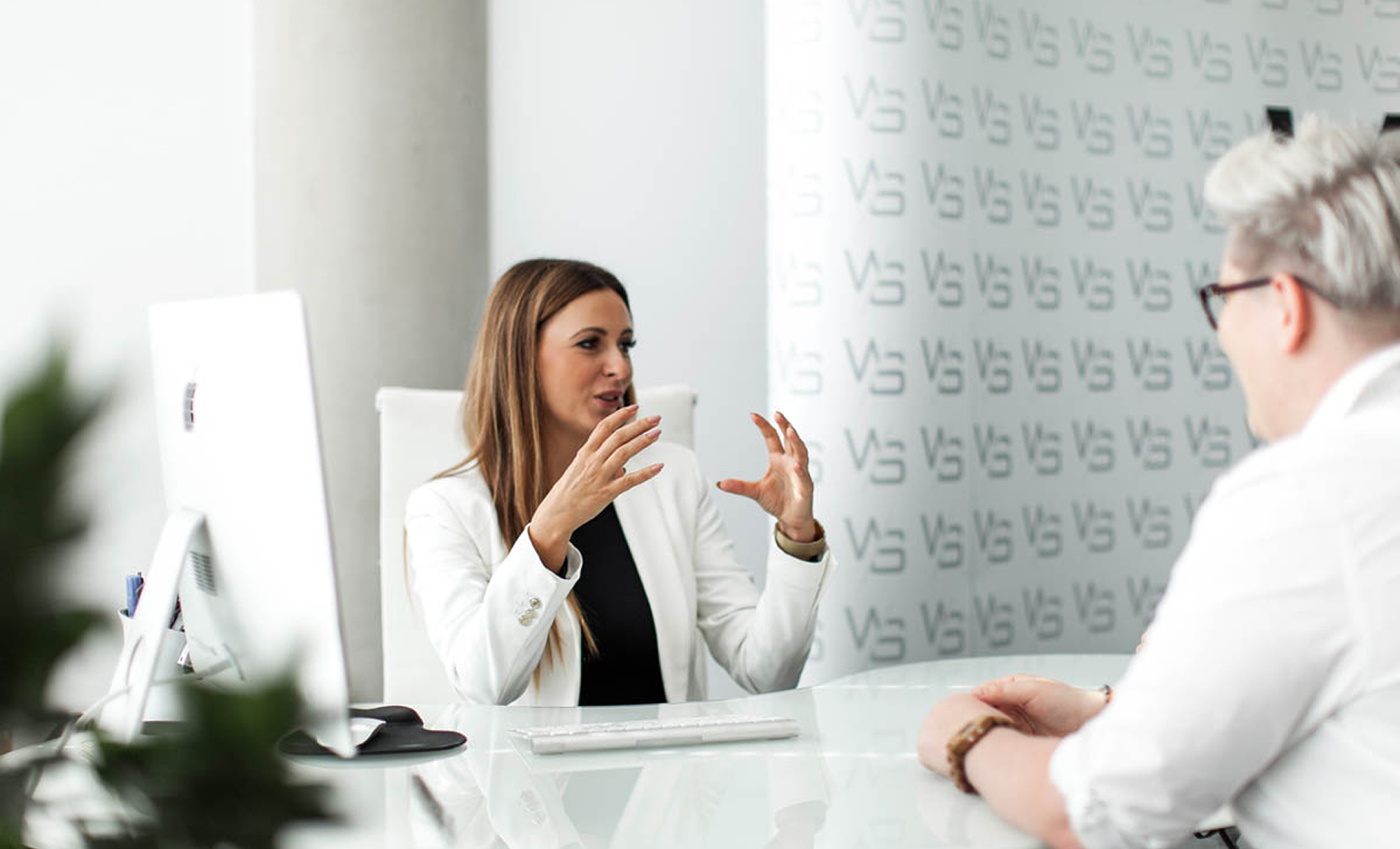 company-images-in-a-row-01